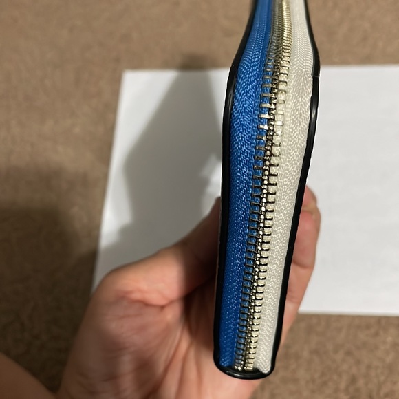 Coach Wallet - Picture 8 of 10